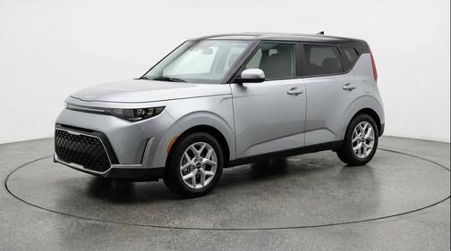 Steel Gray 2025 Kia Soul LX