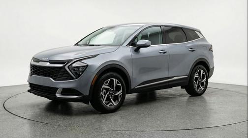 Everlasting Silver 2025 Kia Sportage LX