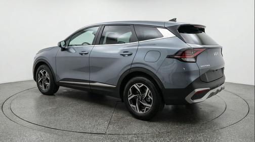 Everlasting Silver 2025 Kia Sportage LX