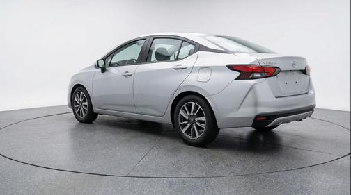 Brilliant Silver Metallic 2025 Nissan Versa 1.6 SV