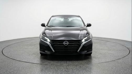 Super Black 2025 Nissan Altima SV FWD