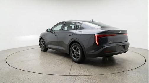 Interstellar Gray 2025 Kia K4 LXS