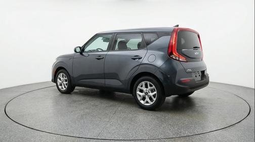 Gravity Gray 2025 Kia Soul LX