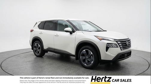 Everest White Pearl Tricoat 2025 Nissan Rogue SV