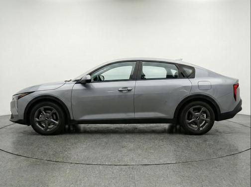 Steel Gray 2025 Kia K4 LXS