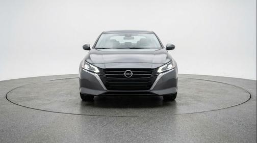 Gun Metallic 2025 Nissan Altima SV FWD