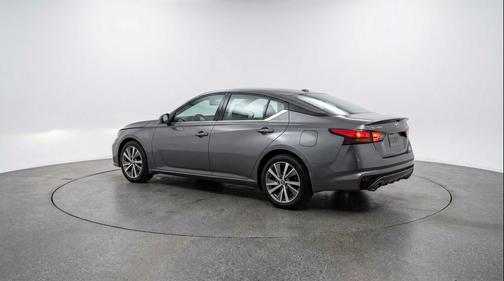 Gun Metallic 2025 Nissan Altima SV FWD
