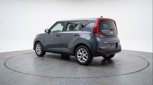 Gravity Gray 2025 Kia Soul LX