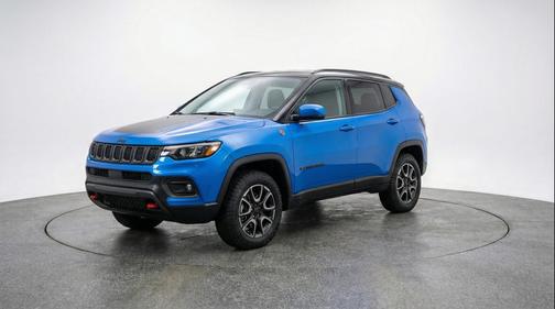 Hydro Blue Pearlcoat 2025 Jeep Compass Trailhawk