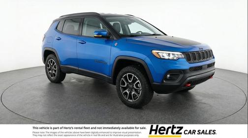 Hydro Blue Pearlcoat 2025 Jeep Compass Trailhawk