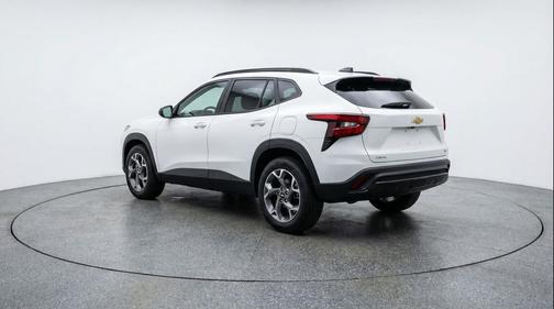 Summit White 2025 Chevrolet Trax LT