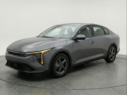 Interstellar Gray 2025 Kia K4 LXS