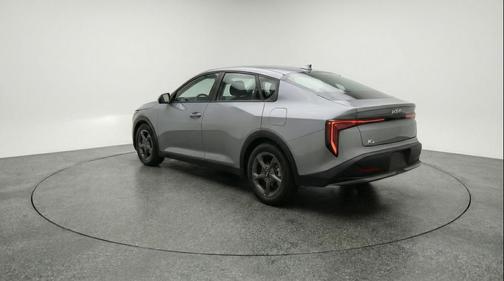 Steel Gray 2025 Kia K4 LXS