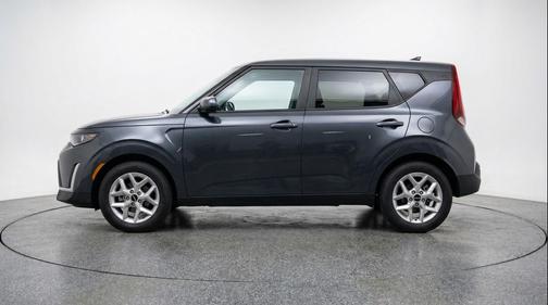 Gravity Gray 2025 Kia Soul LX