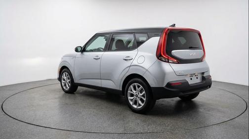 Steel Gray 2025 Kia Soul LX