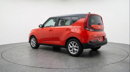 Inferno Red 2025 Kia Soul LX