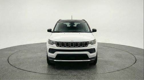Bright White Clearcoat 2025 Jeep Compass Limited
