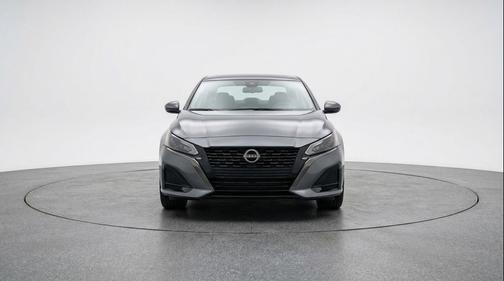 Gun Metallic 2025 Nissan Altima SV FWD