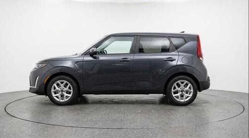 Gravity Gray 2025 Kia Soul LX