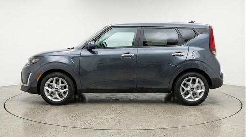 Gravity Gray 2025 Kia Soul LX