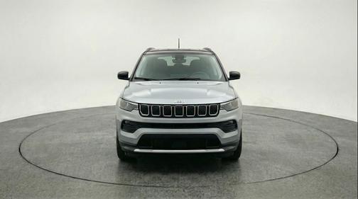 Silver Zynith Metallic Clearcoat 2025 Jeep Compass Limited