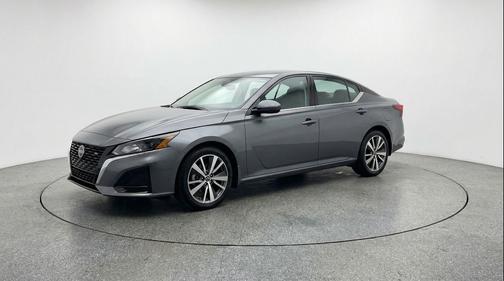 Gun Metallic 2025 Nissan Altima SV FWD