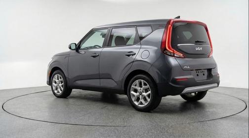 Gravity Gray 2025 Kia Soul LX