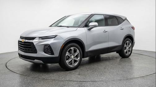 Sterling Gray Metallic 2025 Chevrolet Blazer 2LT