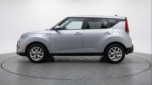Steel Gray 2025 Kia Soul LX