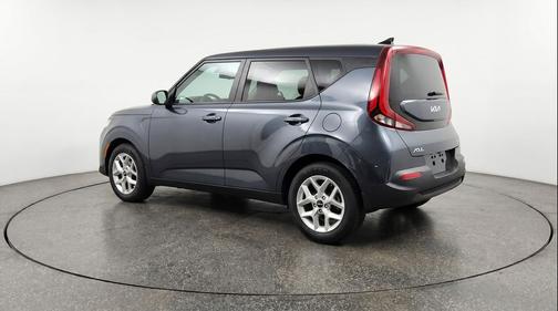 Gravity Gray 2025 Kia Soul LX