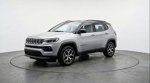 Silver Zynith Metallic Clearcoat 2025 Jeep Compass Limited