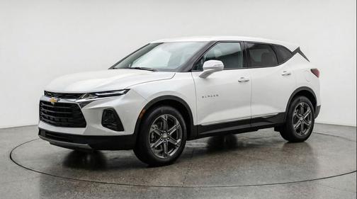Summit White 2025 Chevrolet Blazer 2LT