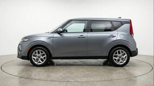 Gravity Gray 2025 Kia Soul LX