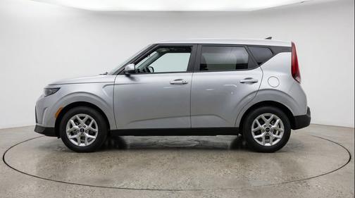 Steel Gray 2025 Kia Soul LX