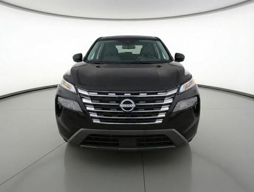 Super Black 2025 Nissan Rogue SV