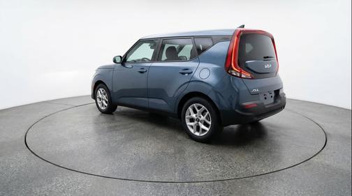 Gravity Gray 2025 Kia Soul LX