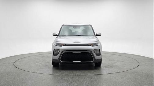 Gravity Gray 2025 Kia Soul LX