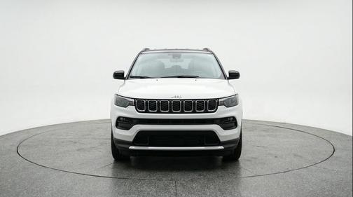 Bright White Clearcoat 2025 Jeep Compass Limited