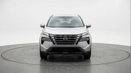 Brilliant Silver Metallic 2025 Nissan Rogue SV