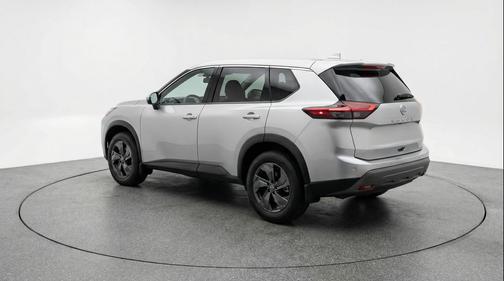Brilliant Silver Metallic 2025 Nissan Rogue SV