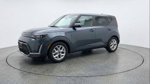 Gravity Gray 2025 Kia Soul LX