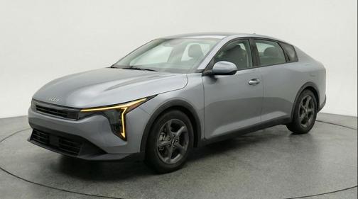 Steel Gray 2025 Kia K4 LXS