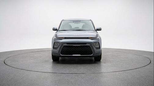 Gravity Gray 2025 Kia Soul LX