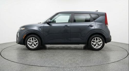 Gravity Gray 2025 Kia Soul LX