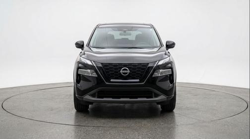 Super Black 2025 Nissan Rogue SV