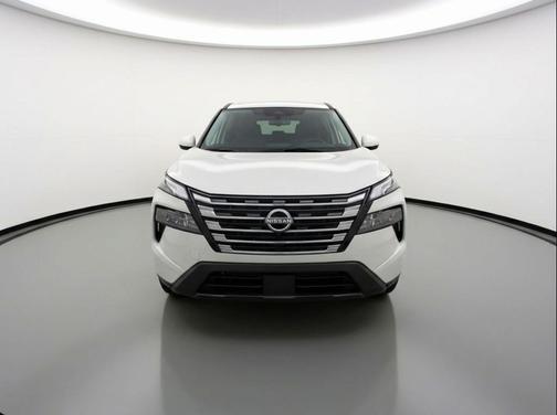 Brilliant Silver Metallic 2025 Nissan Rogue SV