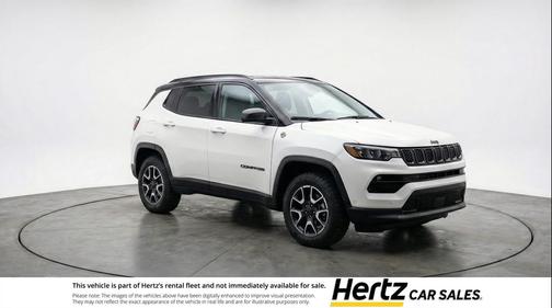 Bright White Clearcoat 2025 Jeep Compass Trailhawk