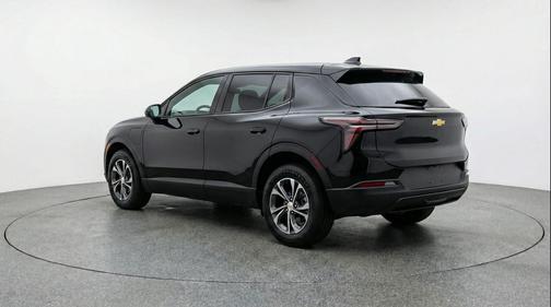 Mosaic Black Metallic 2025 Chevrolet Equinox 1LT