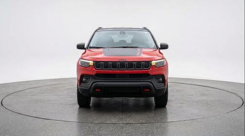 Red Hot Pearlcoat 2025 Jeep Compass Trailhawk
