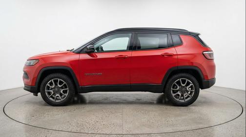 Red Hot Pearlcoat 2025 Jeep Compass Trailhawk